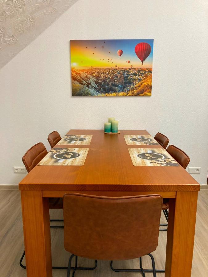Ruhige Unterkunft - Dachterasse Und Panoramablick Warstein Esterno foto